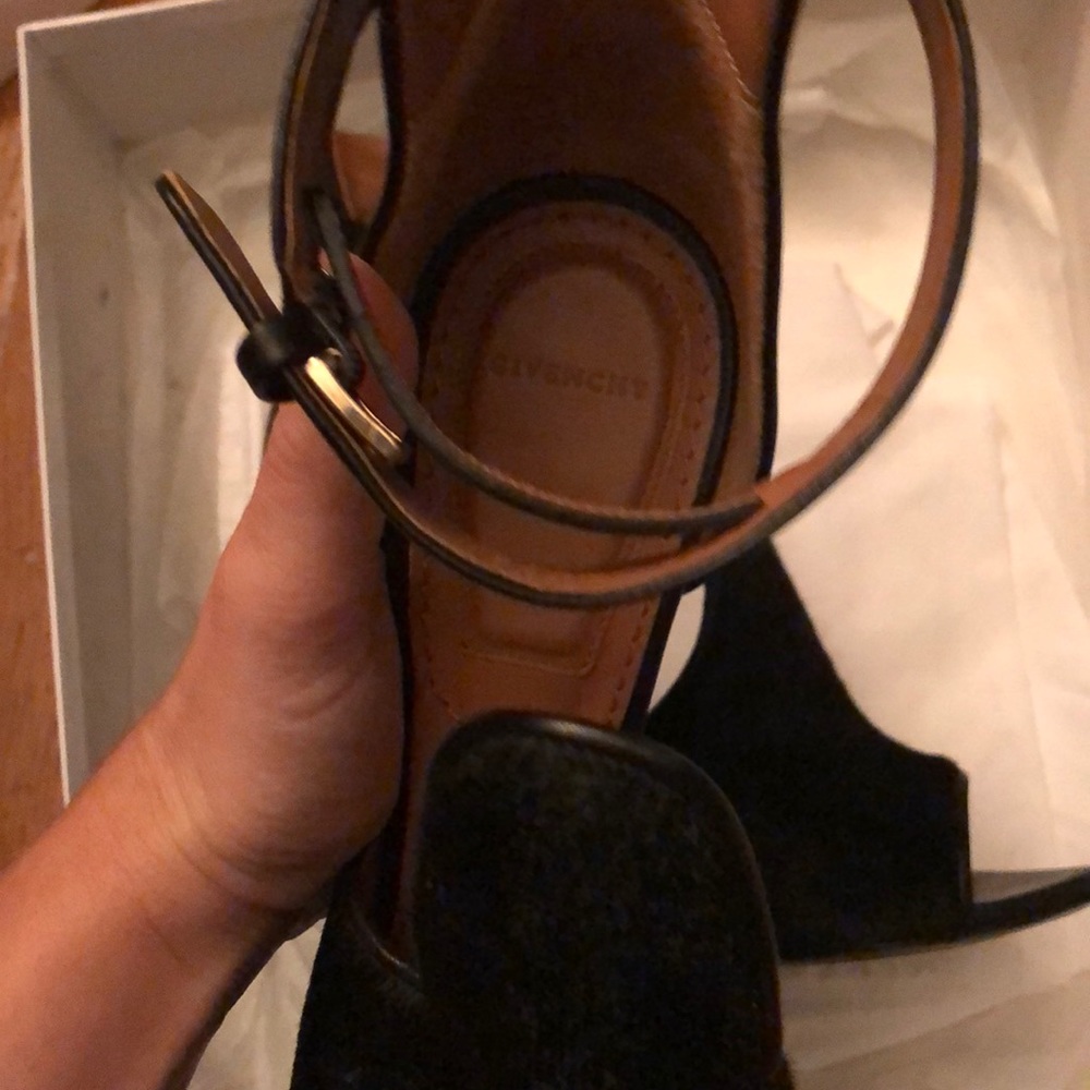 Givenchy Podium Ankle Strap Sandal Size 38 - Picture 7 of 8